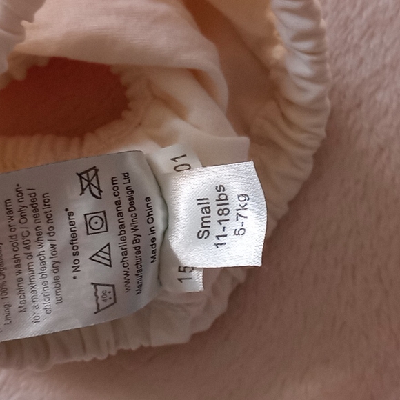 Charlie Banana Swim Diaper Small (11-18 lbs) - Picture 4 of 4